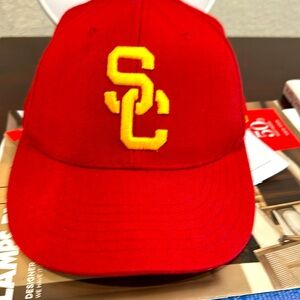 USC fitted 7